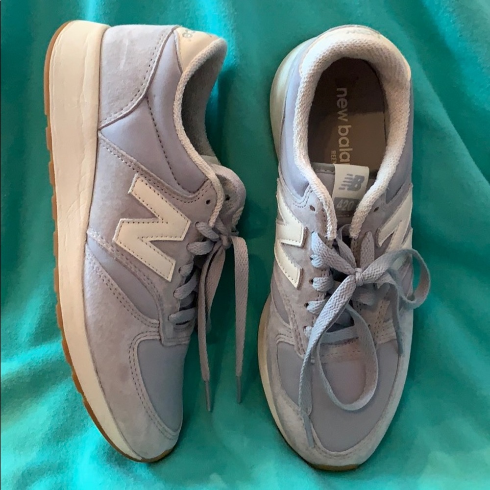 New Balance 420